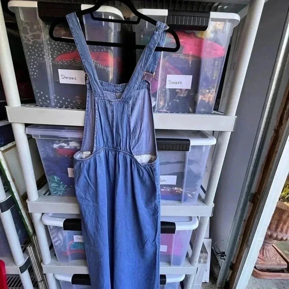 Light Wide Leg Overalls - Medium - Picture 3 of 6